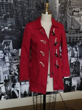 Pink Gap Trench with Toggle Buttons